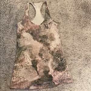 Lululemon tank top.
